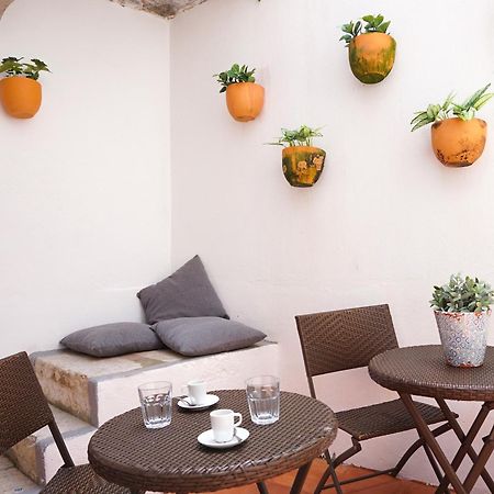 Combro By Patio 25 Apartment Lisabona Exterior foto