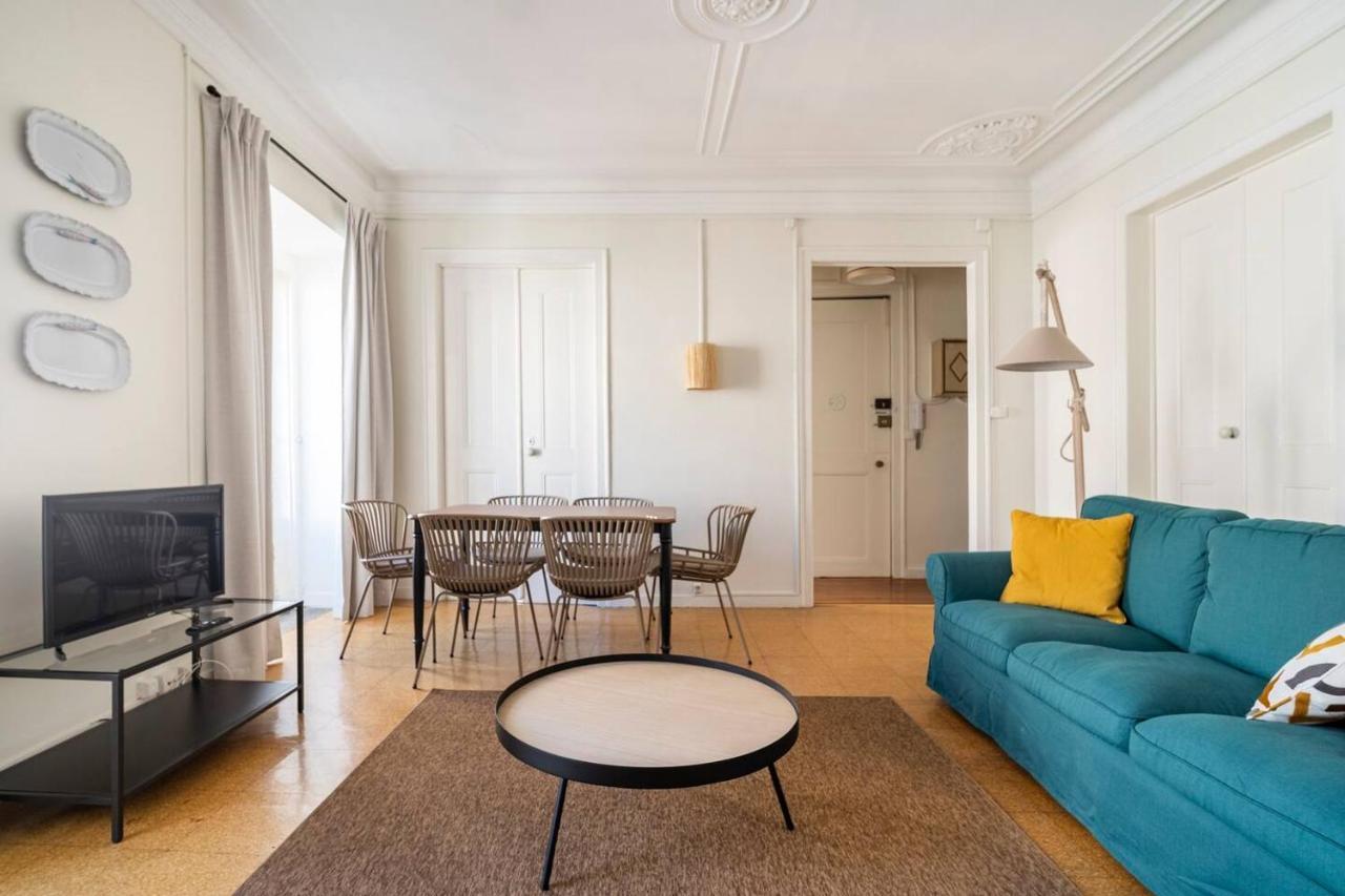 Combro By Patio 25 Apartment Lisabona Exterior foto