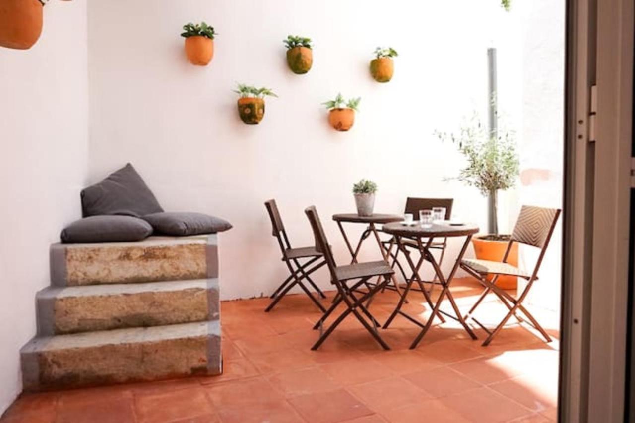 Combro By Patio 25 Apartment Lisabona Exterior foto